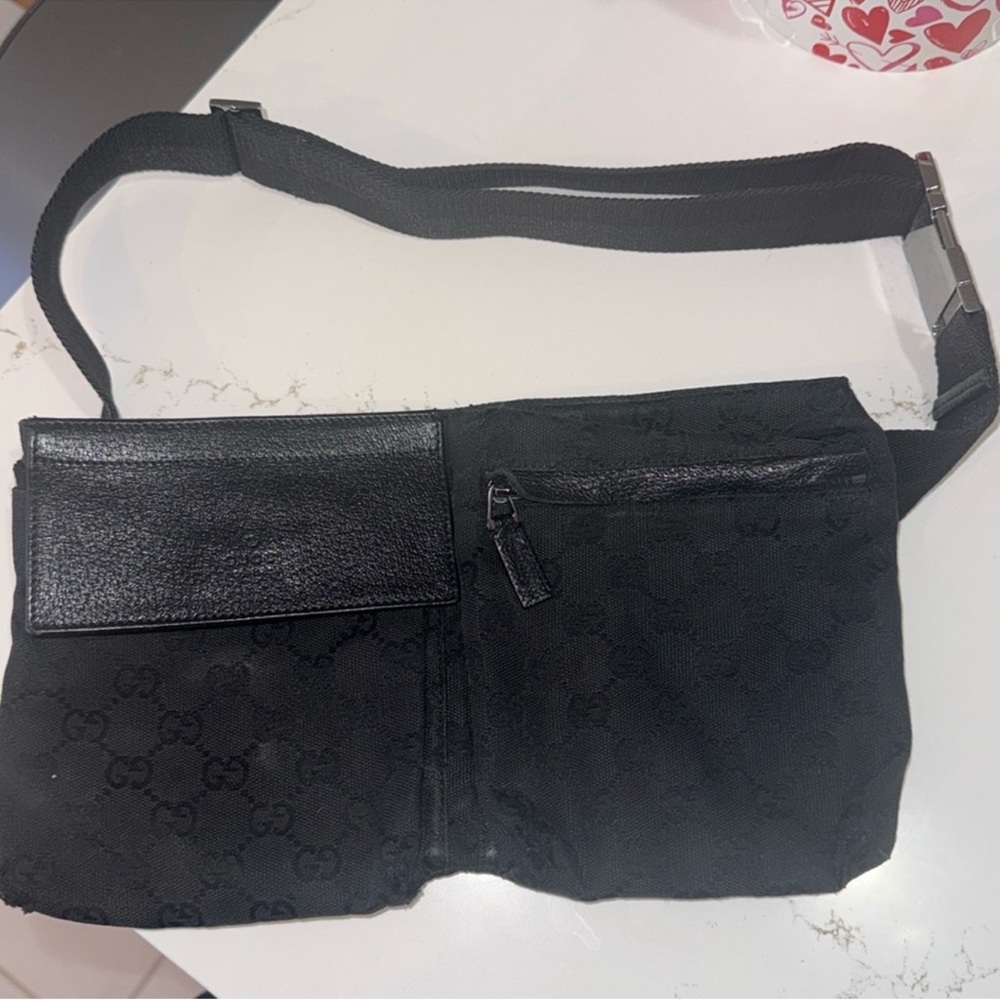 PRELOVED 100% Authentic Gucci Black Monogram Double Pocket Belt Bag .